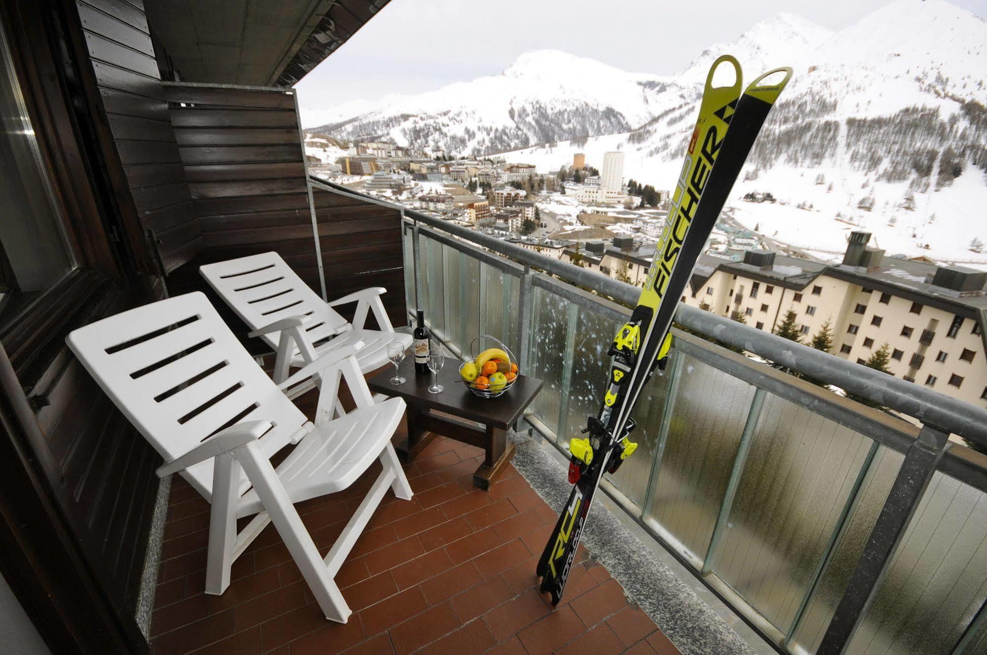 Resort Hotel Palace 2 Sestriere Exterior photo
